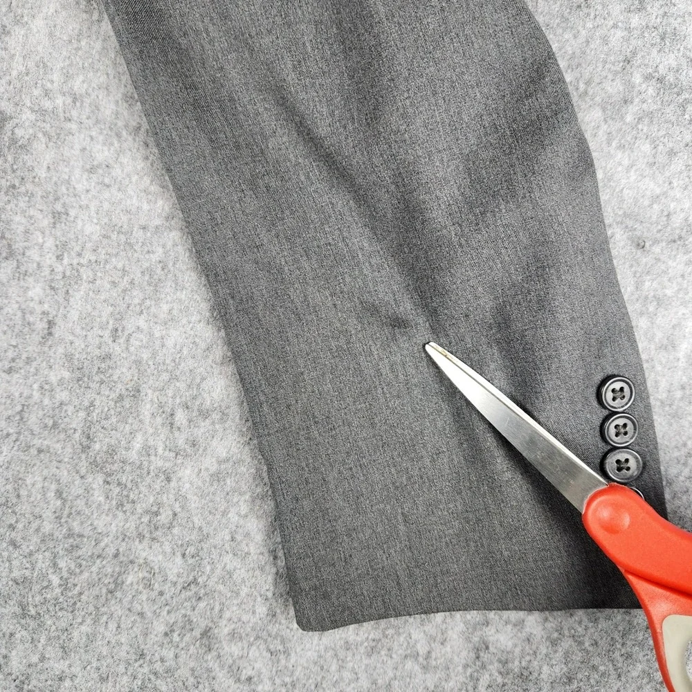 Jos A Bank Signature Collection Suit Men 44R Gray Wool Professional Business